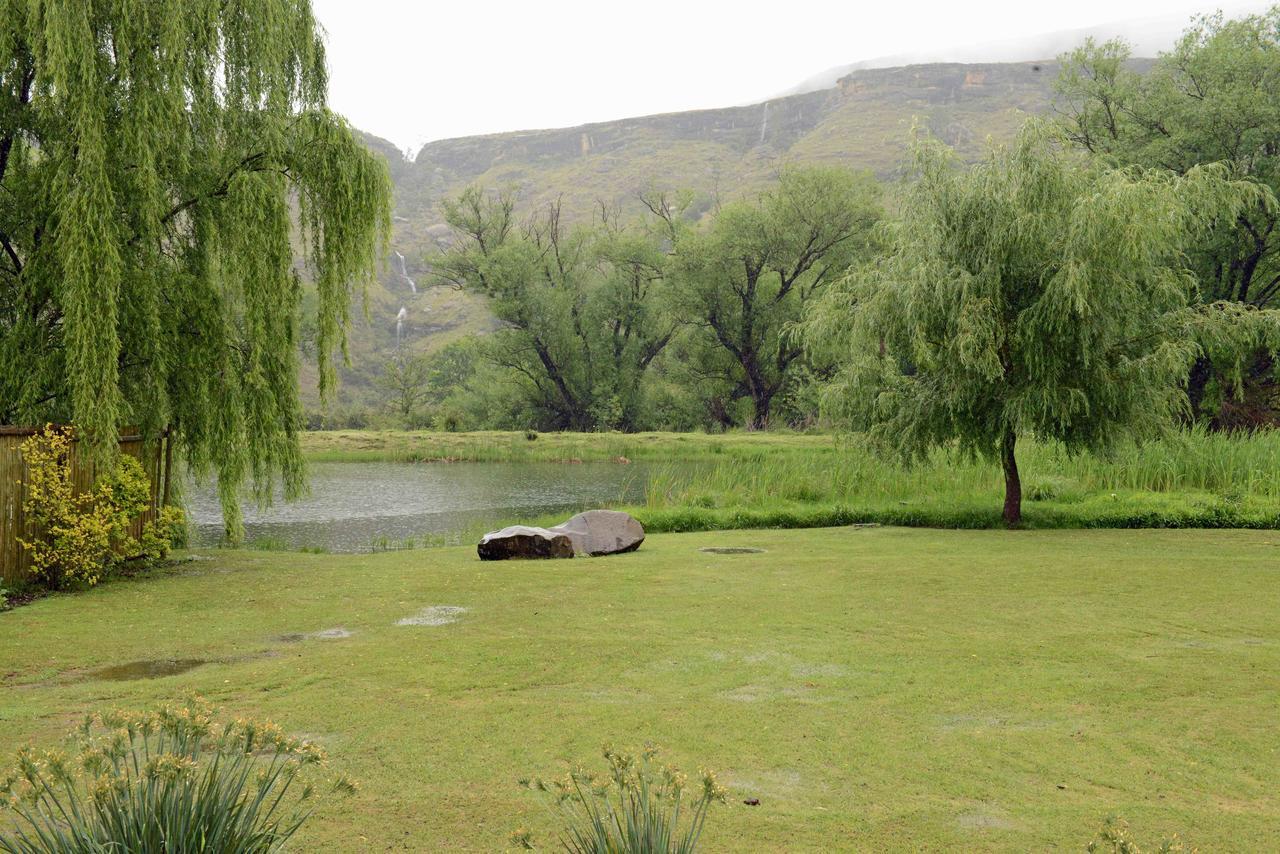 Mkomazana Mountain Cottages Himeville Buitenkant foto